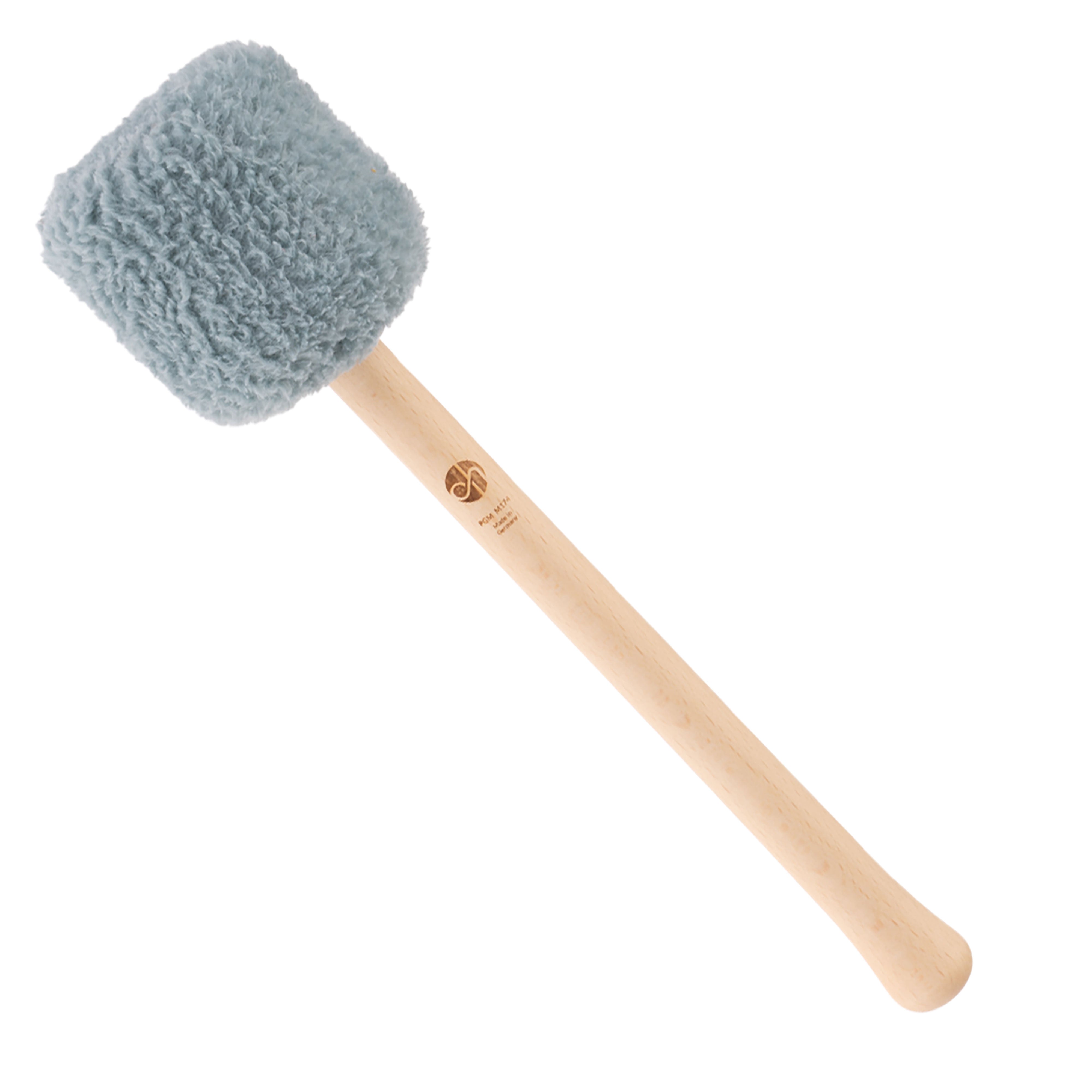 Profi Gong Mallet M174 in Cloud mit hellgraublauem Flauschkopf und hellem Buchenholzgriff