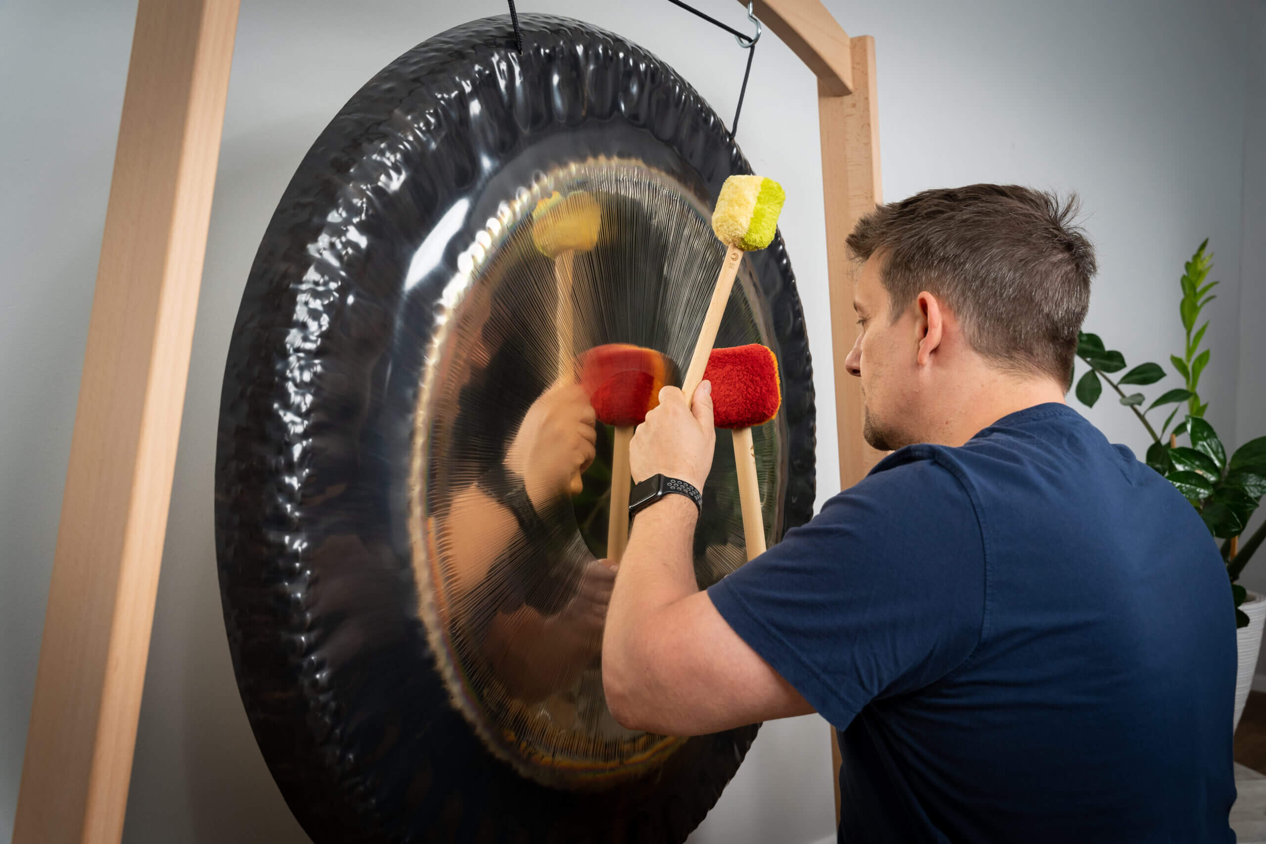 Gong-Meditation für mehr Fokus und Klarheit