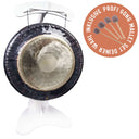 ollihess Gong Freya 36 Zoll mit dunkler Oberfläche und hellem Zentrum am weißen Ständer, inklusive Gong Mallet Set