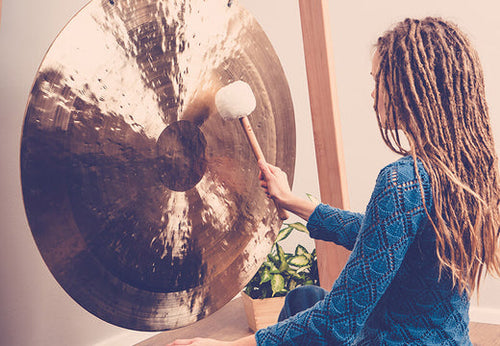 Gong Using Playing the gong: Gong correctly strike | ollihess